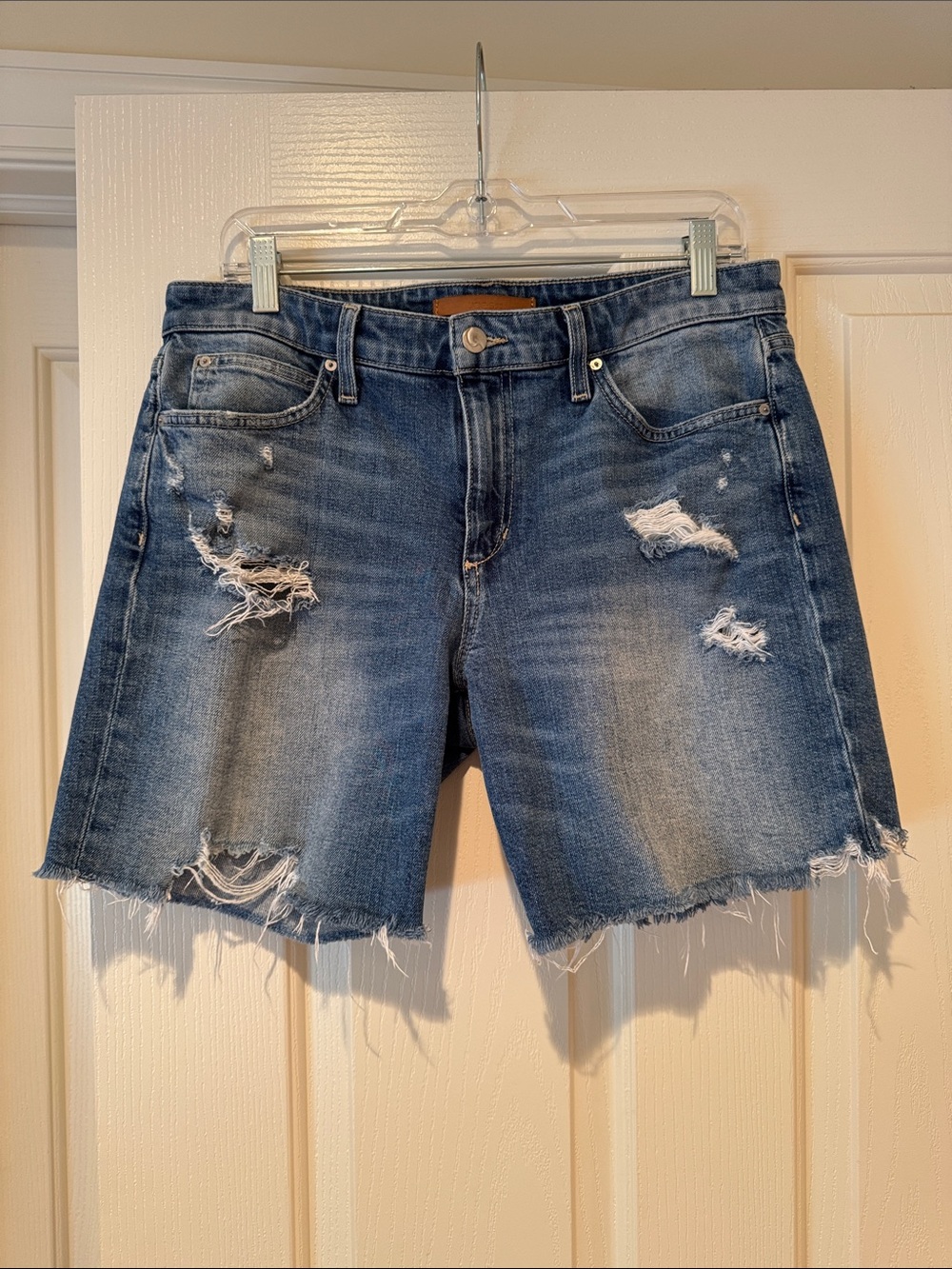 Joe’s Jeans Distressed Denim Jean Shorts size 29